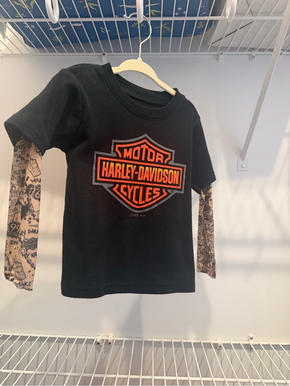 Harley-Davidson Black Tee with Orange Logo and Printed Sleeve Detail